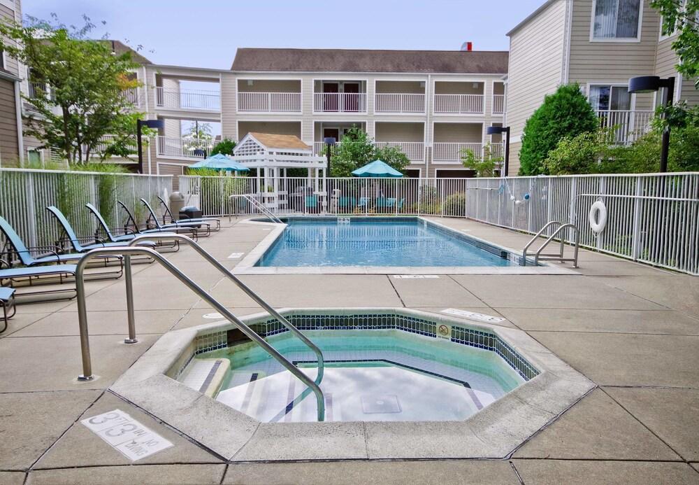 Residence Inn Boston Tewksbury/Andover Exterior photo